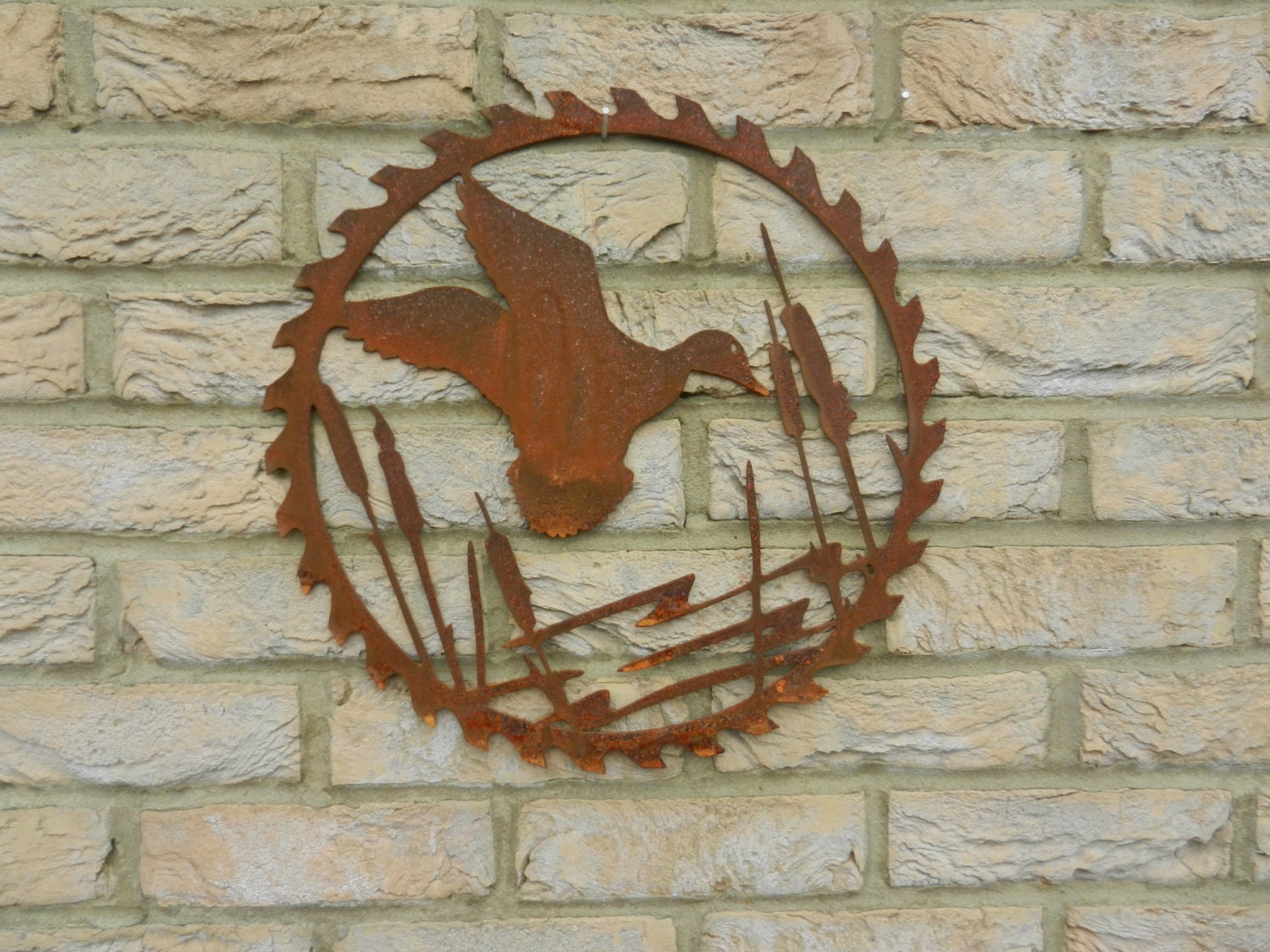 Duck Circular Saw blade Garden Art / Rusty Metal Garden Art