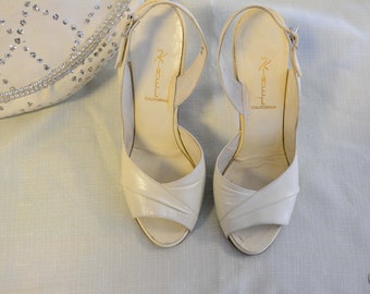 Cream leather heels 1950's