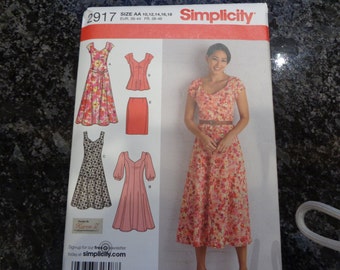 Simplicity 2917 dress, skirt and top pattern