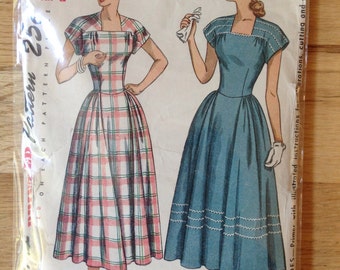 Vintage Simplicity 2406 Misses' Dress - size 12