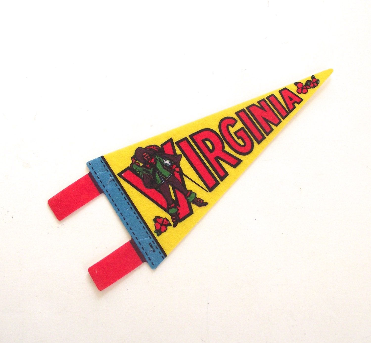 Small Virginia Souvenir Pennant Vintage Mini Felt Flag in