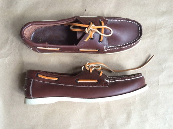 vintage 1980's leather boat shoes / dock by yellowjacketvintage