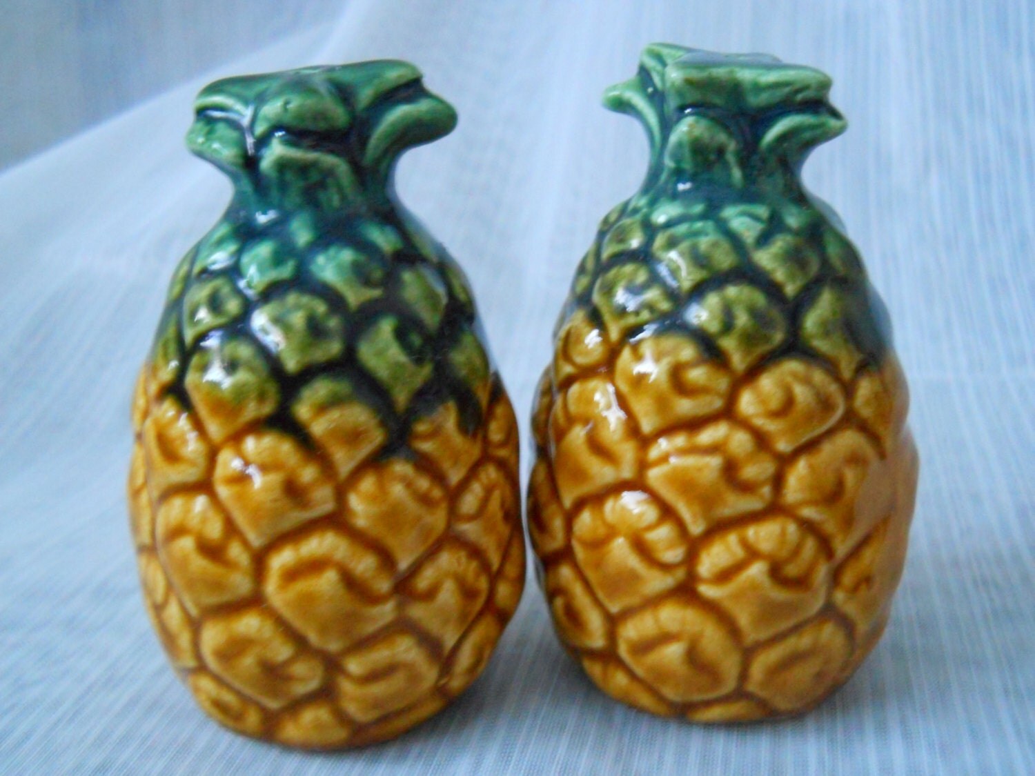 Pineapple Salt and Pepper Shakers vintage collectible