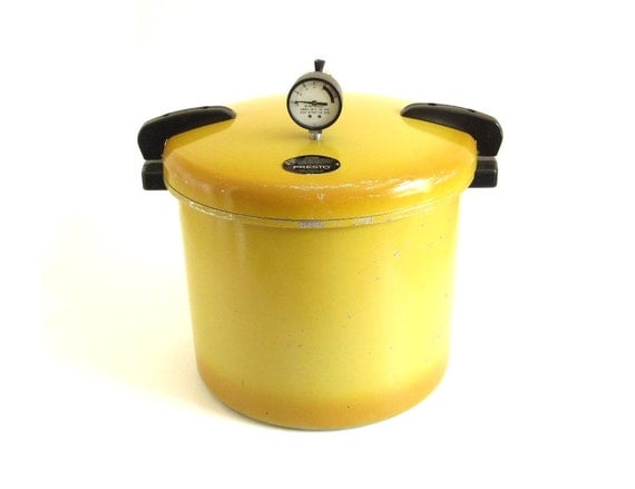 presto-pressure-canner-large-20-quart-size-holds-half-gallon