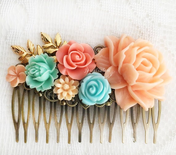 Items similar to Coral Mint Green Hair Comb Wedding Bridesmaid Gift ...