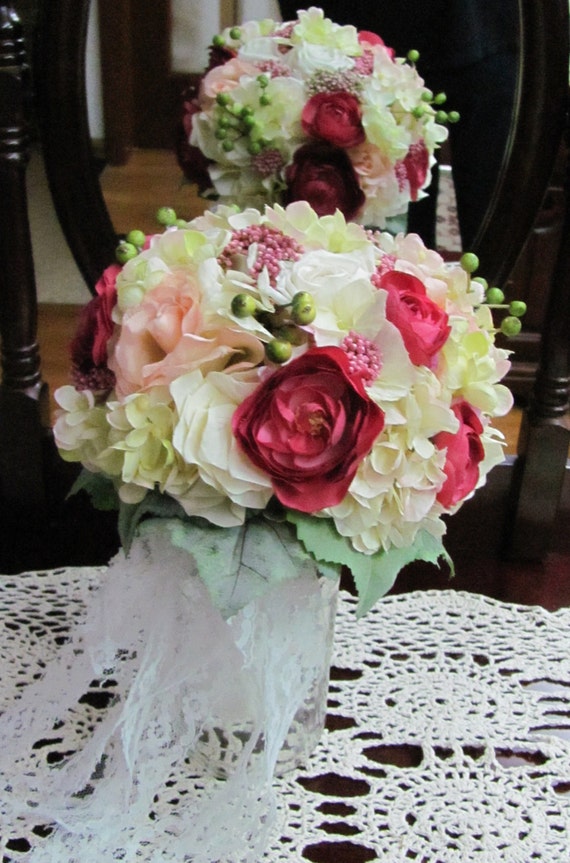 https://www.etsy.com/listing/261362494/silk-bridal-bouquet-with-real-preserved?ref=shop_home_active_11