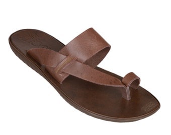 Items similar to Nautica Made in Italy Men's Rubber Soled Sandals Size ...