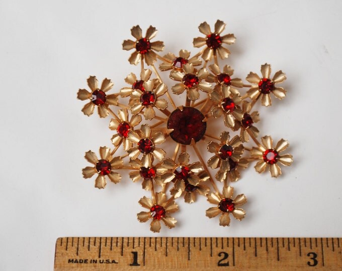 Vintage Large Flower Brooch - Red Rhinestone - slightly domed - gold flower - Mid Century floral pin - Atomic