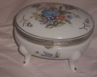 Vintage Porcelain Trinket Casket