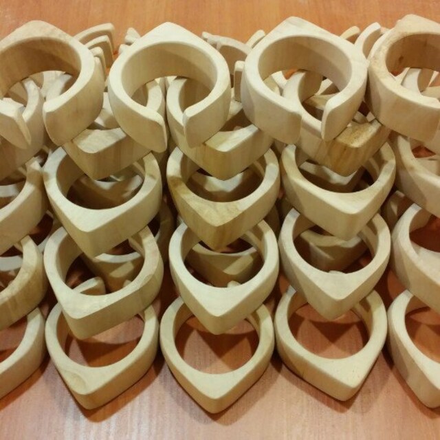 Natural wooden supplies by ukrainianwoods on Etsy