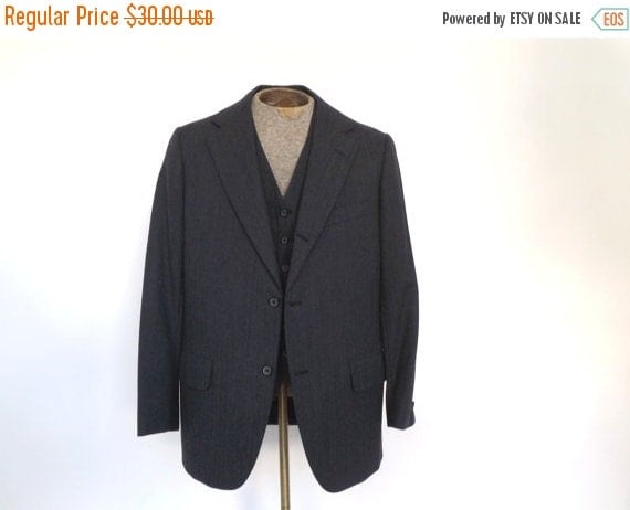 ON SALE Vintage Men's Two Piece Suit Charcoal Gray Sport Coat 1990s ...