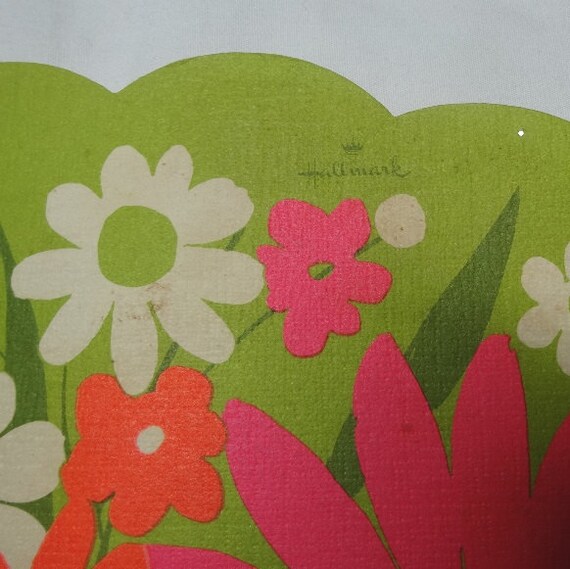 1970s Vintage Hallmark Round Paper Placemats 7 Pretty Bright