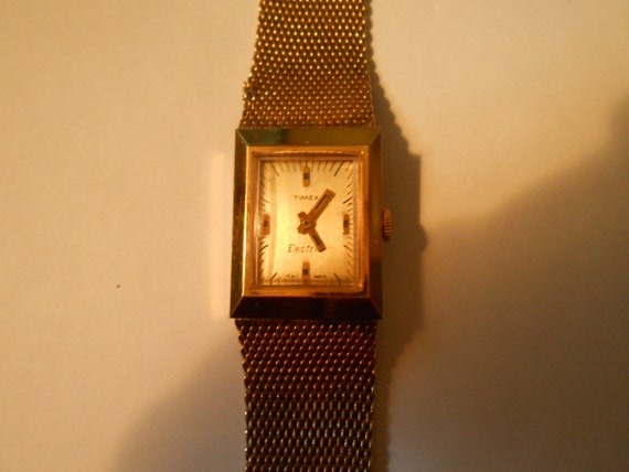 vintage ladies timex electric watch by PERRYSWATCHES on Etsy