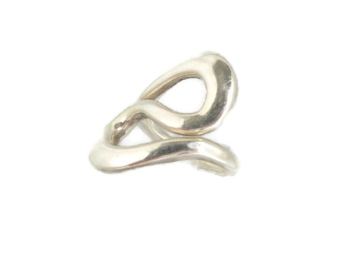 Sterling Silver Abstract Ring, Vintage Israel Curvy Ring, Modernist Ring, Gift Idea, Size 6