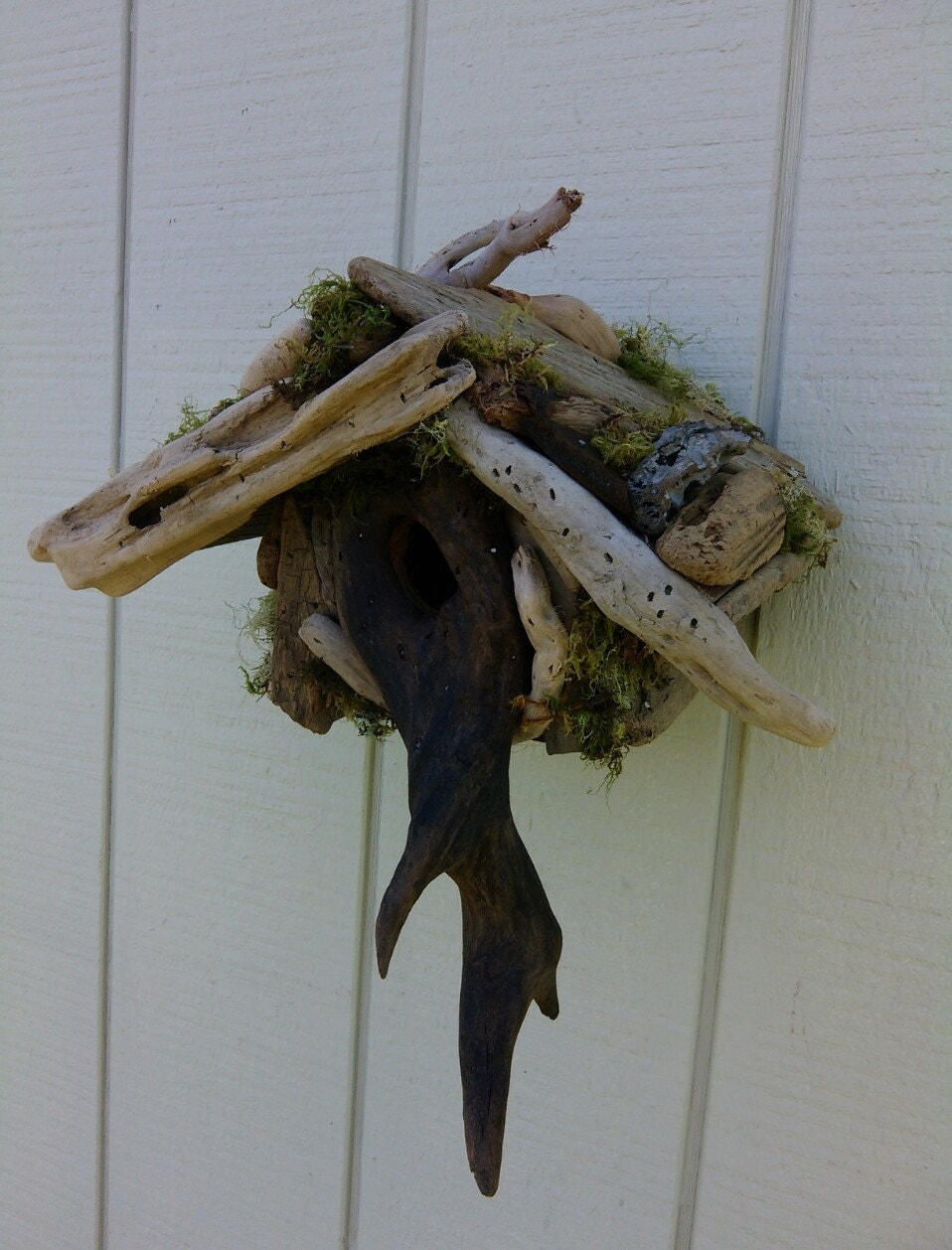 Outdoor Birdhouse Garden Art Natural Wood Driftwood Birdhouse