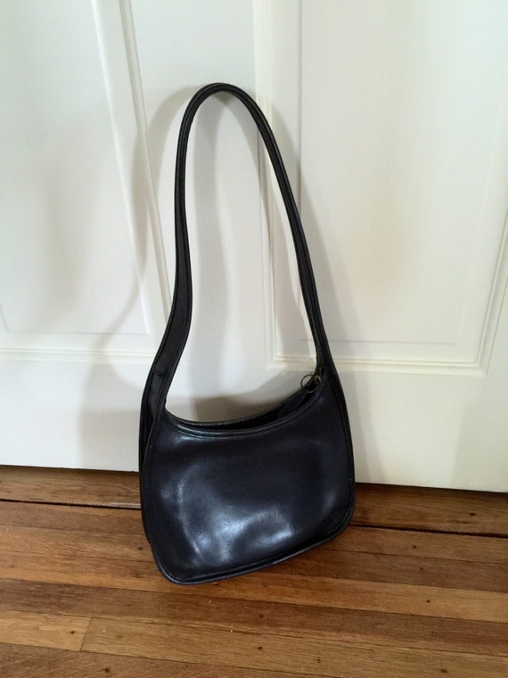 Vintage Coach black leather shoulder bag purse small authentic