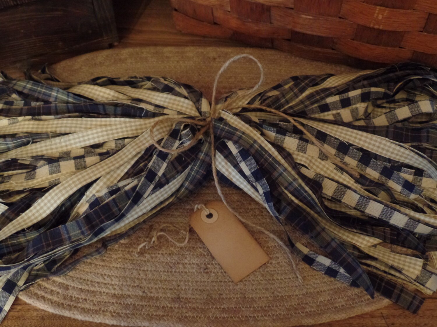 50 Primitive Homespun Fabric StripsBlueberries & Cream