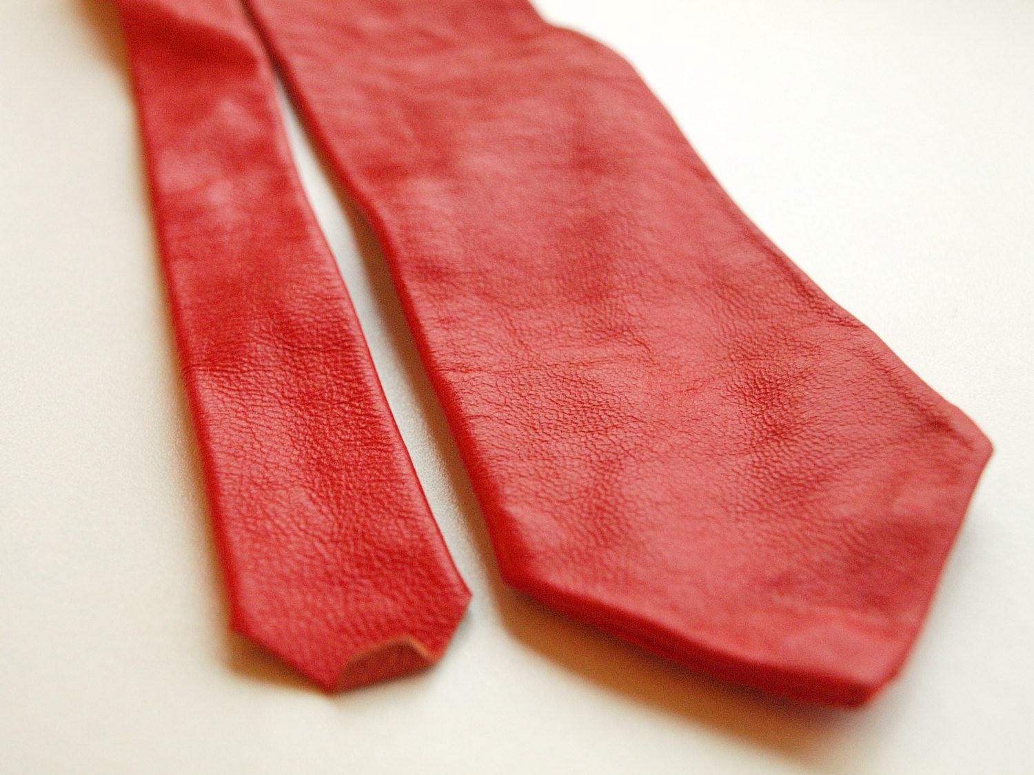 mens leather necktie