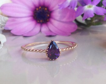 20% off- SALE!! Purpule Amethyst Ring - Small Drop Ring - Gemstone Ring - February Birthstone Ring - Simple Ring - Gold Ring - Delicate Ring