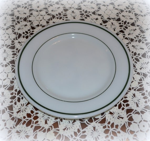 Vintage Pyrex Double Tough Dinner Plate 9 inch