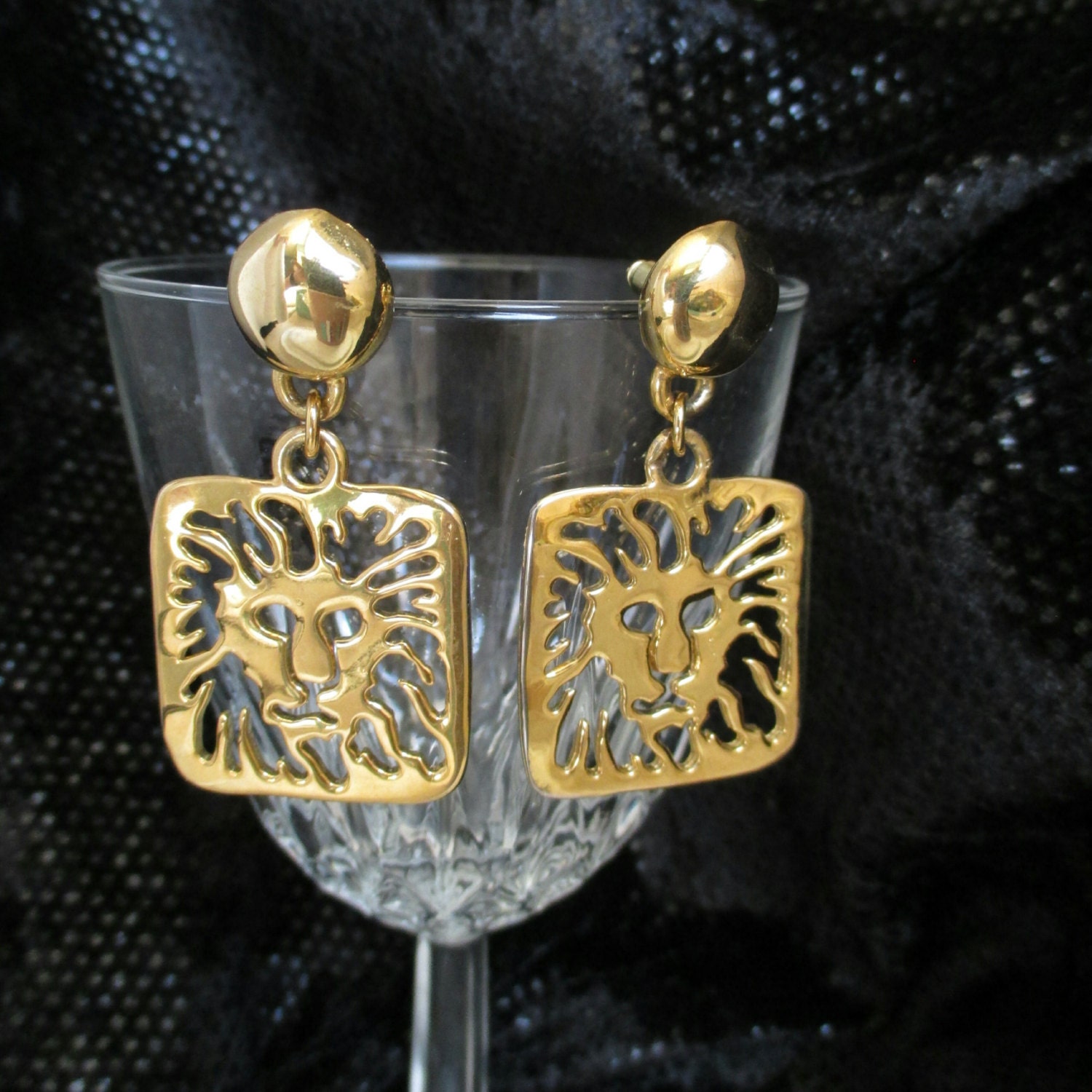 Vintage lion Earrings Gold Tone Square Anne Klein by MySalesRock