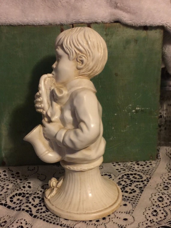 Universal Statuary of Chicago Presents the Upper Body