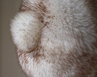 Glamorous 60s Fur Hat in White with Chocolate Brown tips