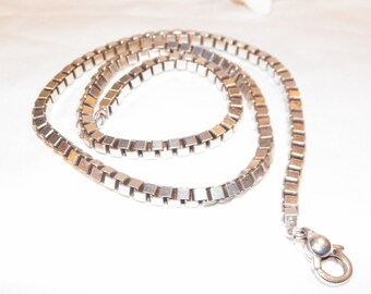 Unique Sterling Silver Italian Box Chain Necklace