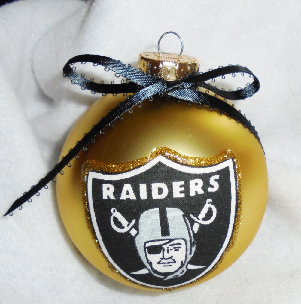 nfl oakland raiders 4 inch xmas glass ornament new great nfl oakland raiders 4 inch xmas glass ornament new great