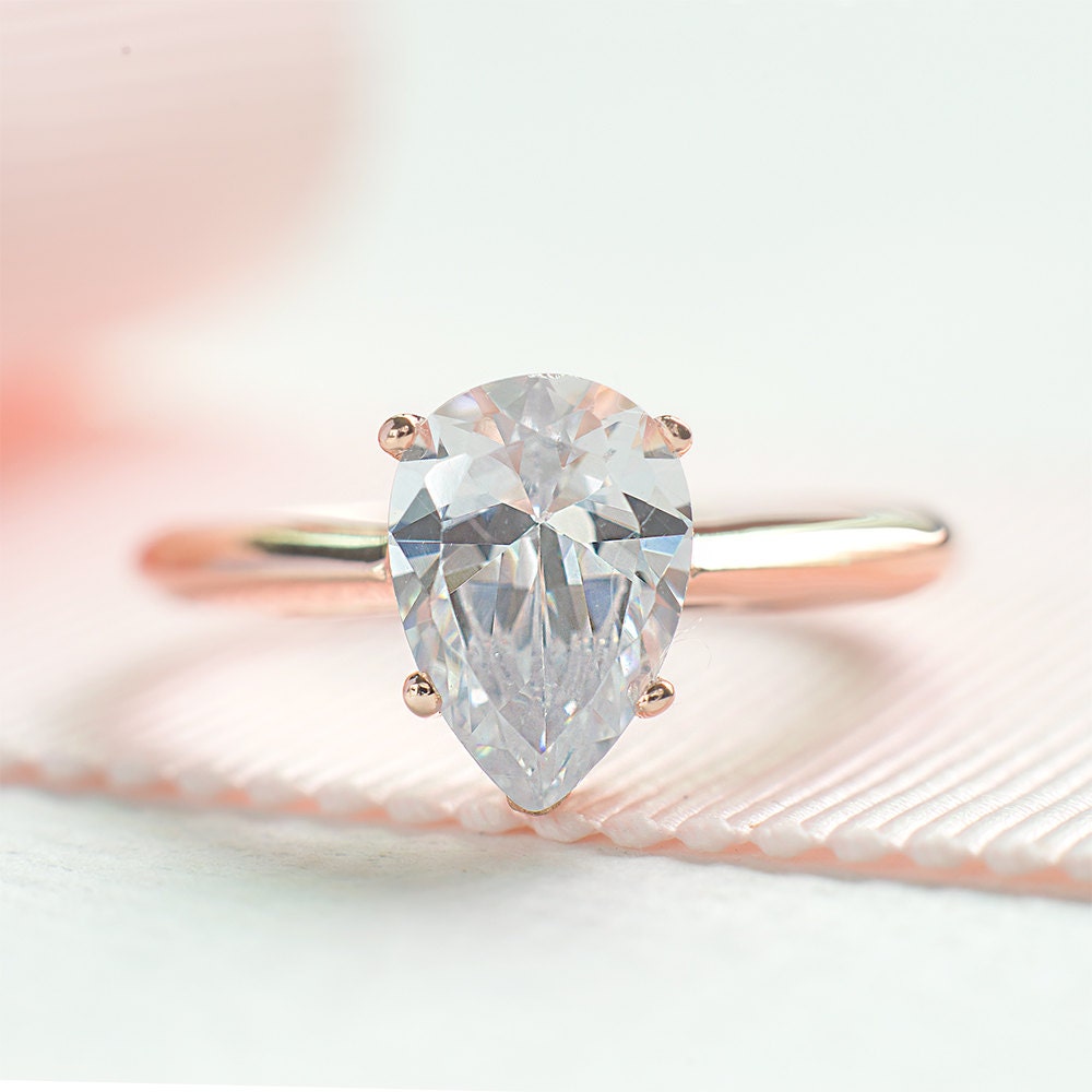 Pear shaped engagement rings london