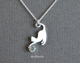 Swarovski crystal Cat necklace, Kitty necklace, Animal necklace, Bridesmaid gift, Wedding necklace, Personalized necklace
