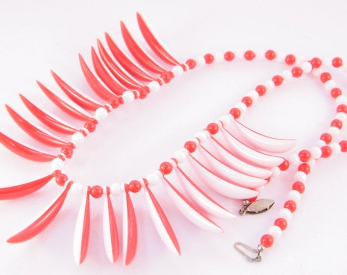 Red Tribal Necklace Bear Claw Shamanic Princess Bib Statement Necklace Red White Plastic Necklace Vintage Jewelry