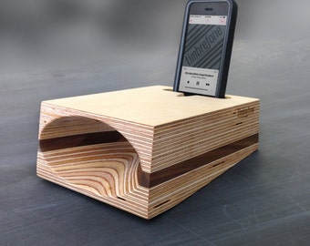 Timbrefone™ Strata Walnut - Phone Amplifier // Acoustic Wood Speaker // iPhone amp // Passive Speaker