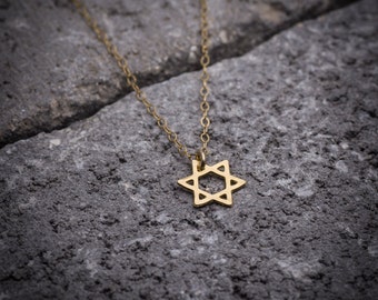 Gold necklace, Magen David necklace, dainty necklace, statement necklace, star of David necklace, everyday necklace, gift for her.