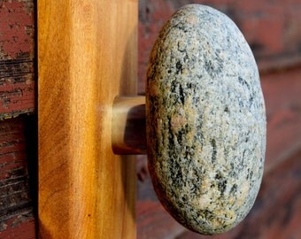 Coat Rack -Towel hanger - Stone - Crochet - Porte-manteau, patère et crochet, cintre en bois, wood coat rack, key holder, wall organizer