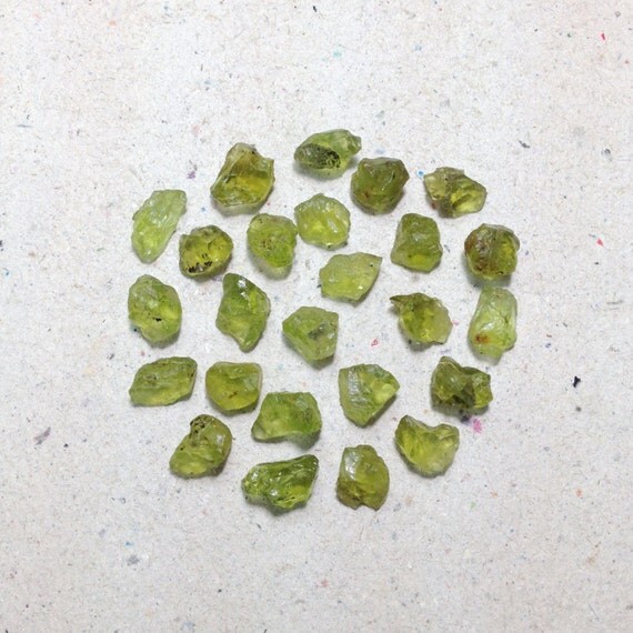 Rough peridot raw peridot gemstone lot // by TheCrystalFamily