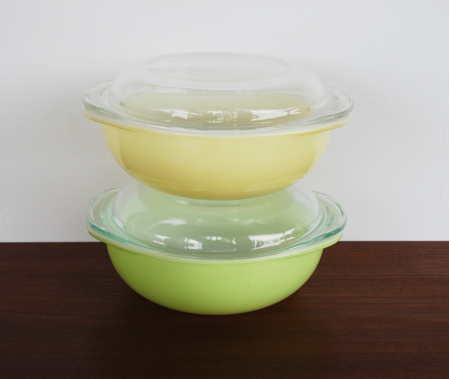 Vintage Pyrex Round Casseroles / SOLD INDIVIDUALLY / 024 with Lid ...