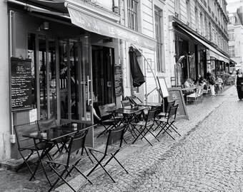 Paris street photography, black and white, digital wall art, digital print, instant download, printable art, wall decor, home decor