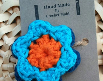Crochet flower brooch made from cotton