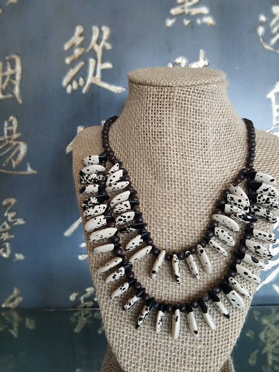 Organic jewelry Necklace design with real beans by NaturalBrand