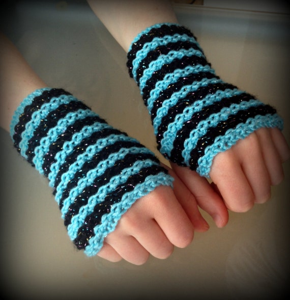 Knitting Pattern Fingerless Gloves on Straight Needles ...