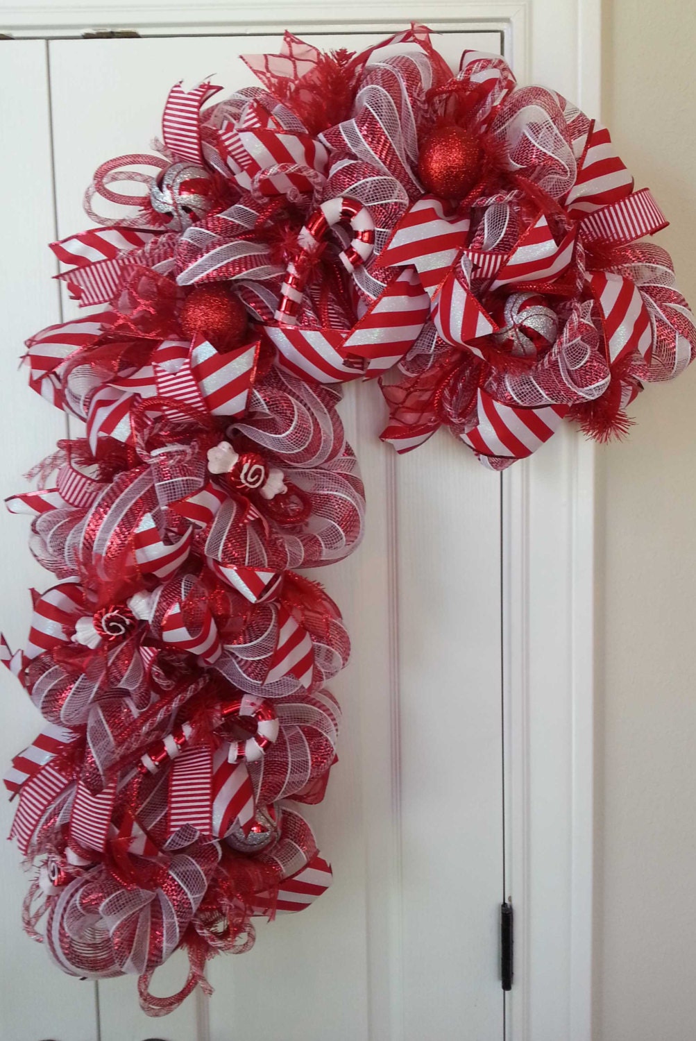 Candy Cane Deco Mesh Wreath Candy Cane Shaped Wreath with