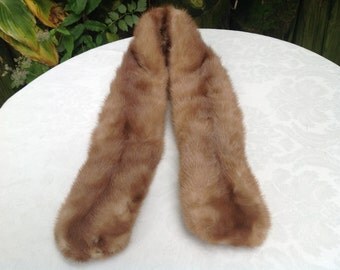 Vintage 1950's Clothing Mink Collar Crocheted Alligator Clasps