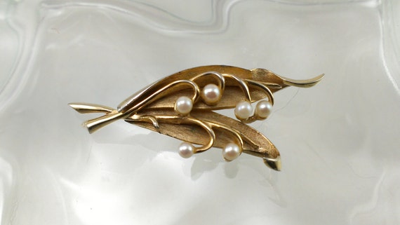 Brooch Boucher Lily Of The Valley 8307P Textured