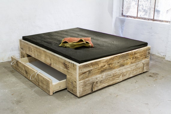 Upcycle design bett model: big square aus bauholz von upcycleberlin Design bett massivholz