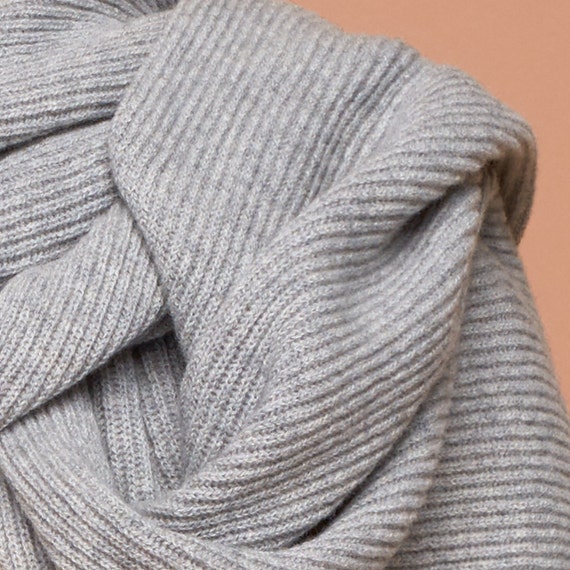 light grey cashmere scarf cashmere shawl cashmere by SABRINAWEIGT