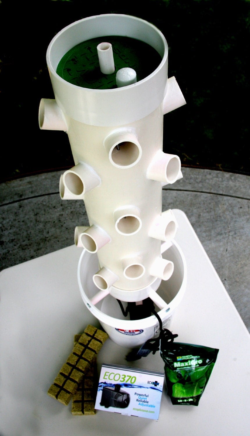 Hydroponic grow tower