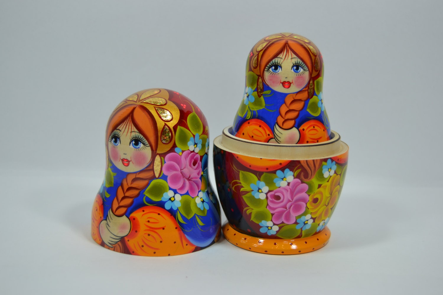 Wooden nestingdoll traditional russian doll handpainted