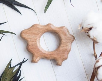 Bio Holz Beißring Fuchs. Buche Rassel. Handgeschnitzte Bio Holz Beißring Fuchs. Buche Rassel. Handgeschnitzte
