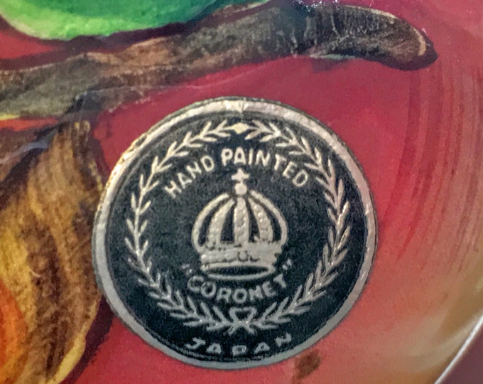 Vintage Salt and Pepper Shakers - Fall Apples - Hand painted Coronet PY of Japan